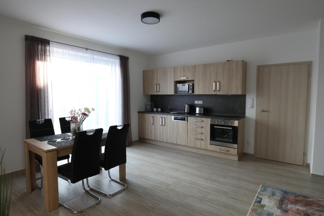 Apartmány Allis Lipno nad Vltavou Exterior foto