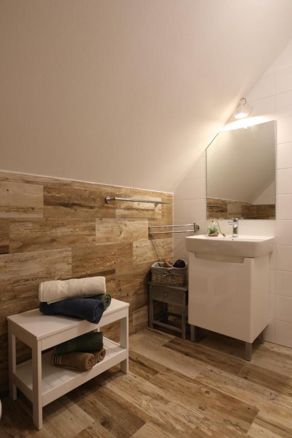 Apartmány Allis Lipno nad Vltavou Exterior foto
